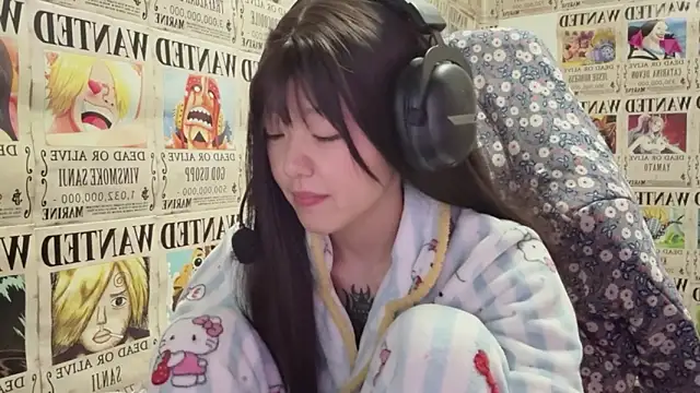SNAKEgirlQAQ online show from 09/23/25, 06:15