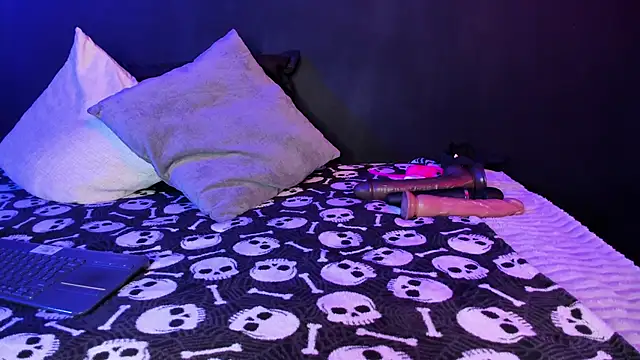 Snapshot of gasaiusagi_golden chatting on 09/08/25, 07:35 gasaiusagi golden online show from 09/08/25, 07:35