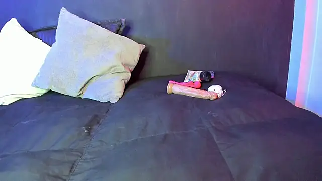 Snapshot of gasaiusagi_golden chatting on 09/26/25, 07:32 gasaiusagi golden online show from 09/26/25, 07:32