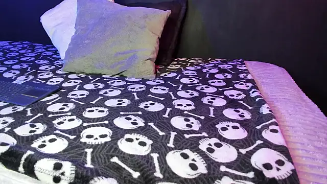 Snapshot of gasaiusagi_golden chatting on 09/11/25, 07:36 gasaiusagi golden online show from 09/11/25, 07:36