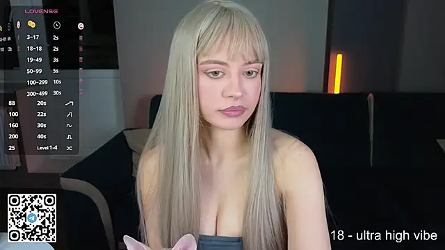 Snapshot of mybunnywendy chatting on 10/05/25, 03:36 mybunnywendy online show from 10/05/25, 03:36