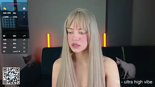 Snapshot of mybunnywendy chatting on 10/03/25, 01:01 mybunnywendy online show from 10/03/25, 01:01