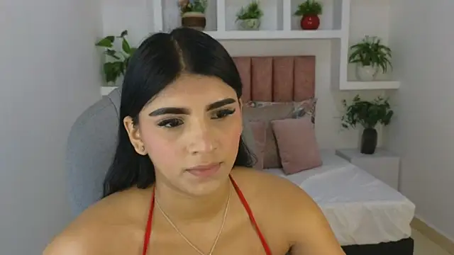 maiaa ruiz online show from 06/12/26, 01:20