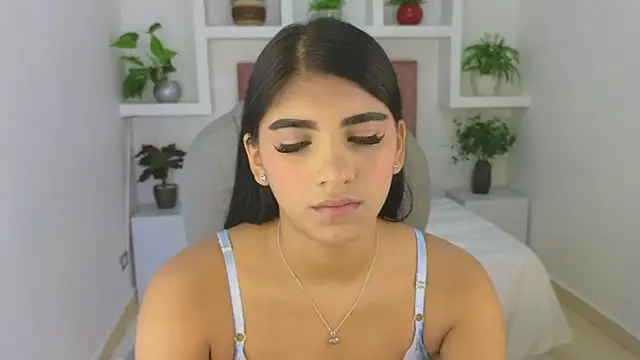 maiaa ruiz online show from 05/13/26, 01:51