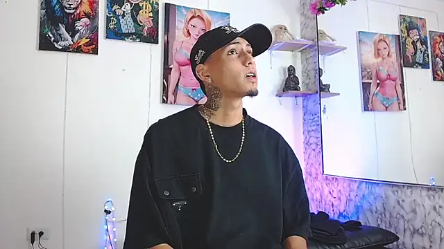 Liam lee online show from 09/27/25, 01:39