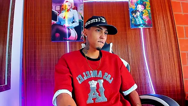 Liam lee online show from 02/22/26, 03:46