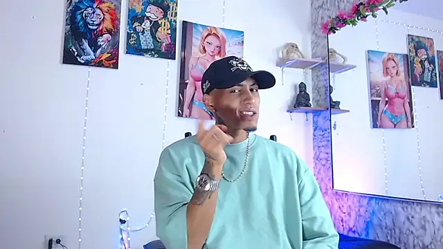 Liam lee online show from 09/22/25, 01:39