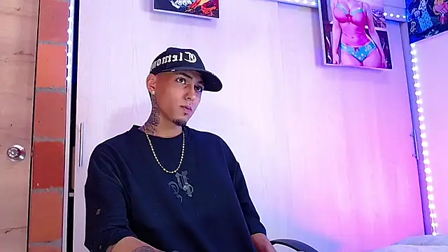 Liam lee online show from 11/20/25, 02:18