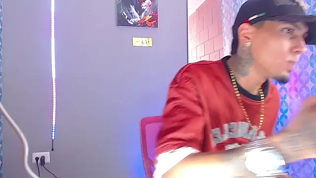 Liam lee online show from 04/16/26, 08:20