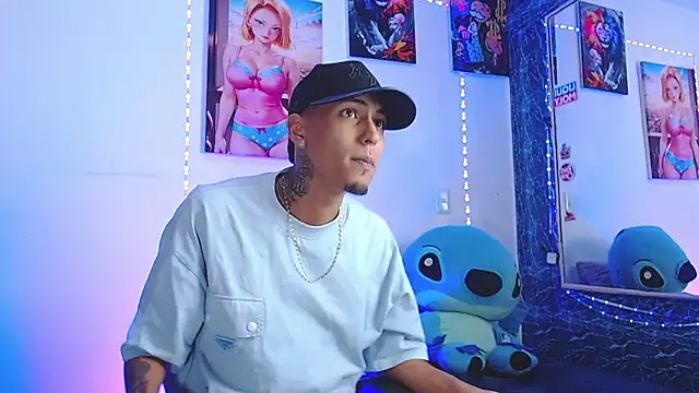 Liam lee online show from 10/30/25, 02:04