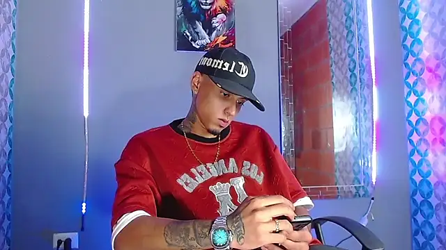 Liam lee online show from 03/31/26, 11:51