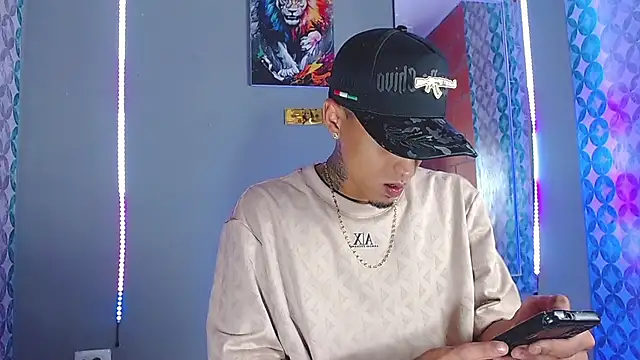 Liam lee online show from 04/09/26, 11:44