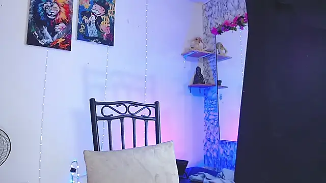 Liam lee online show from 10/23/25, 01:43