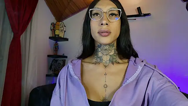 Snapshot of Juana_777 chatting on 03/31/26, 04:14 Juana 777 online show from 03/31/26, 04:14