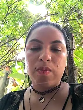 Francesca ferrari online show from 09/11/25, 07:14