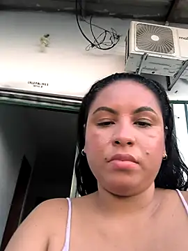 Francesca ferrari online show from 04/10/26, 10:39