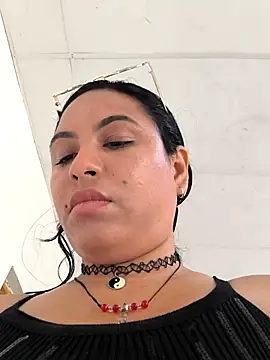 Francesca ferrari online show from 09/12/25, 03:45