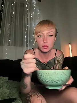 Snapshot of haileyhope_ chatting on 05/09/26, 05:49 haileyhope online show from 05/09/26, 05:49