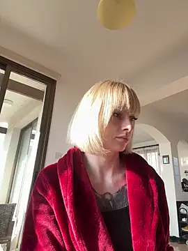 haileyhope  online show from 03/07/26, 02:33