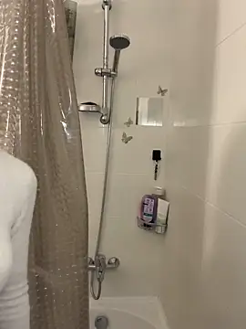 haileyhope  online show from 03/08/26, 08:12