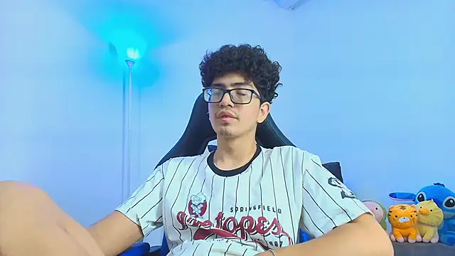 TylerWhite  online show from 11/10/25, 07:46