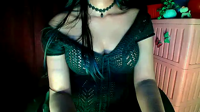 Snapshot of Kashish_11 chatting on 01/16/25, 11:06 Kashish 11 online show from 01/16/25, 11:06