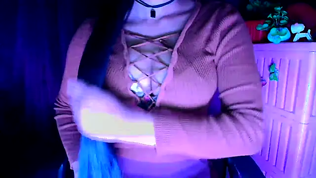 Snapshot of Kashish_11 chatting on 12/31/24, 10:01 Kashish 11 online show from 12/31/24, 10:01