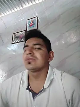 latino17 online show from 03/12/26, 02:43
