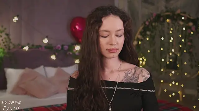 Meow Nancy online show from 02/11/25, 09:09