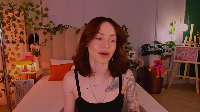 Meow Nancy online show from 05/17/26, 05:18