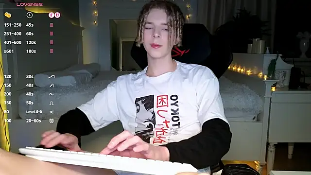 Kudi Minnt online show from 04/06/26, 07:59