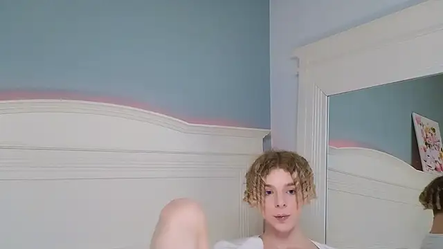 Kudi Minnt online show from 03/12/26, 01:11