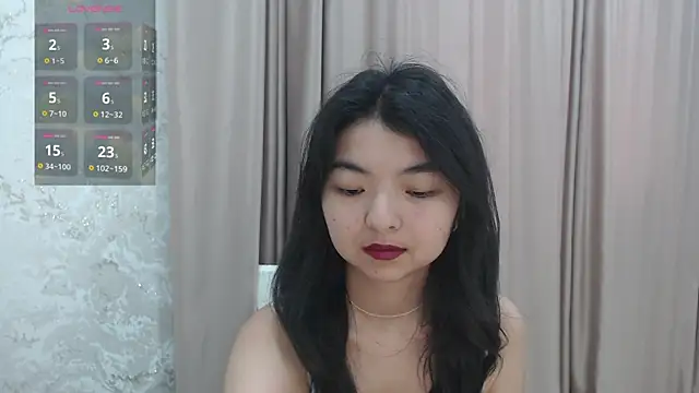 Snapshot of Shy_Kira chatting on 07/13/26, 08:46 Shy Kira online show from 07/13/26, 08:46