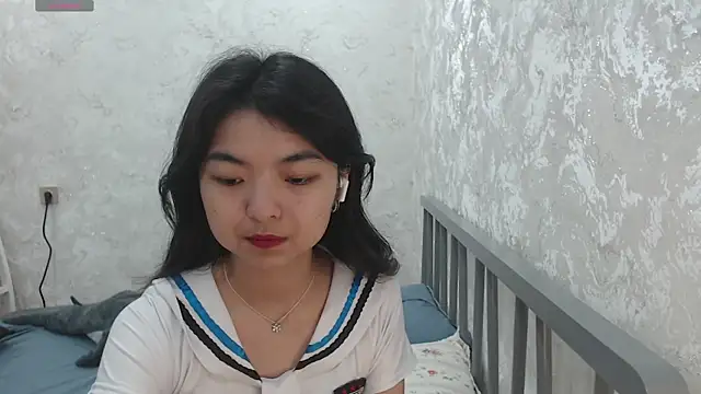 Snapshot of Shy_Kira chatting on 07/07/26, 08:40 Shy Kira online show from 07/07/26, 08:40