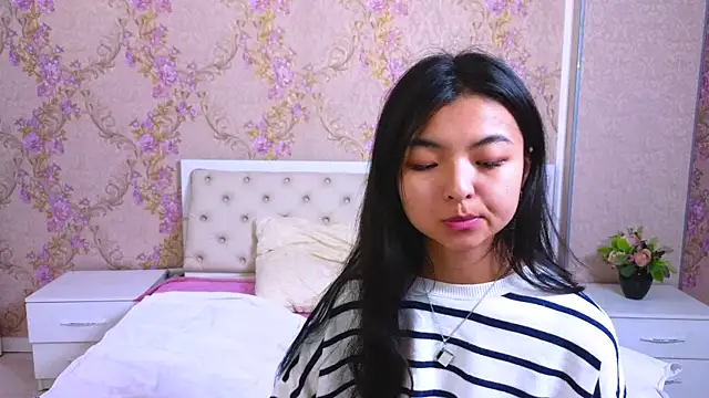 Shy Kira online show from 01/24/25, 06:35