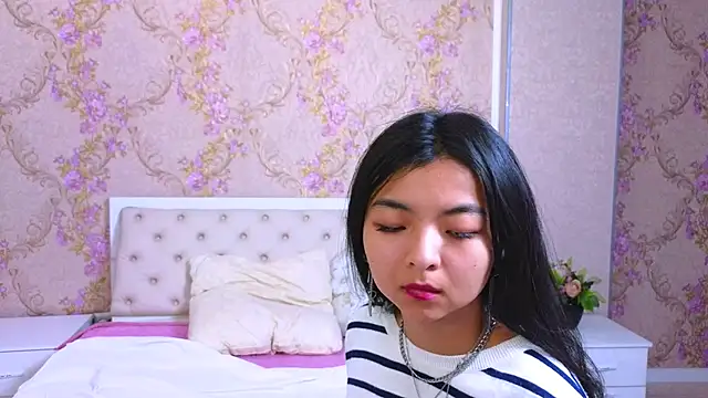 Shy Kira online show from 01/24/25, 03:34