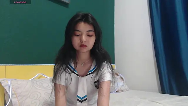 Snapshot of Shy_Kira chatting on 05/11/26, 09:10 Shy Kira online show from 05/11/26, 09:10