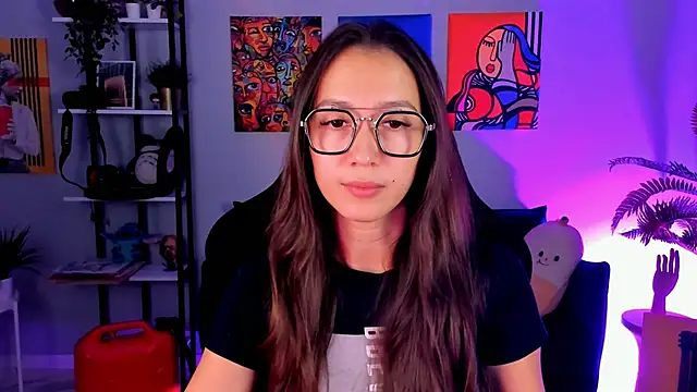 LanaBaker online show from 10/29/25, 02:54