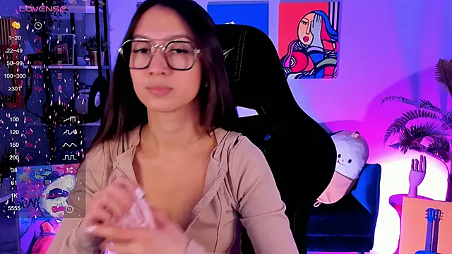 LanaBaker online show from 11/03/25, 02:50