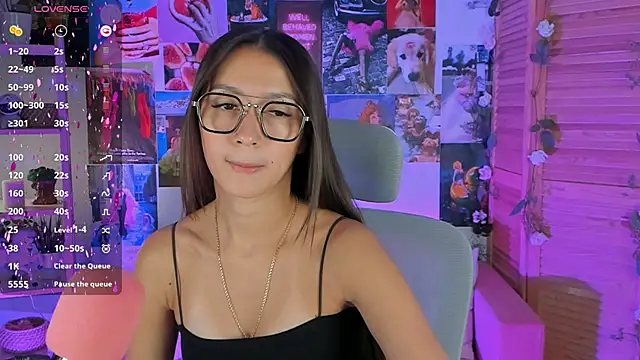 LanaBaker online show from 02/19/25, 03:17