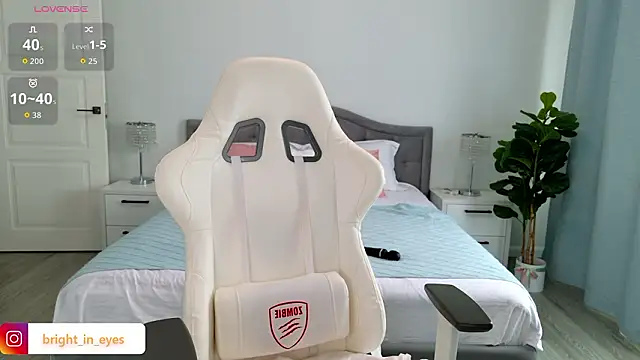 ariel grand online show from 03/29/26, 06:48