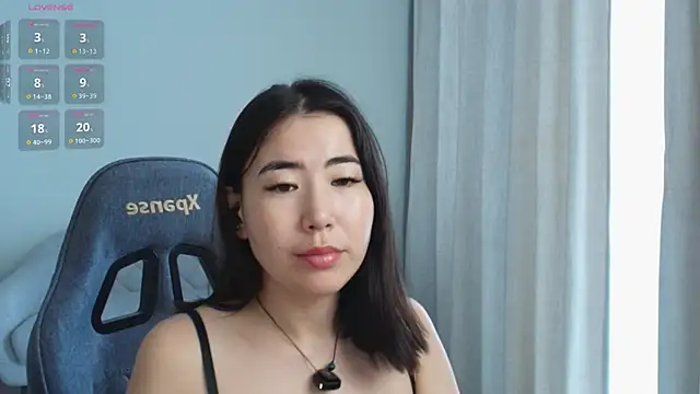 Naomi 52 online show from 06/01/26, 01:39