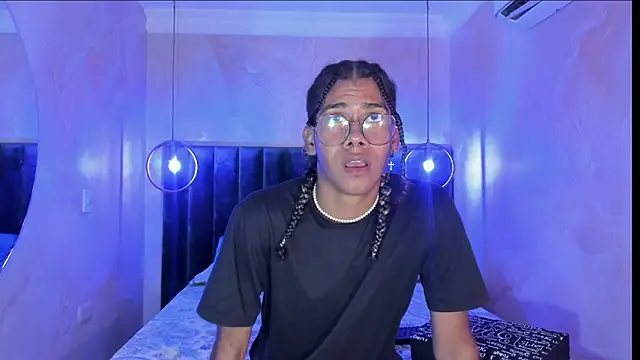 Maxim-Walker online show from 11/04/25, 03:10