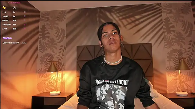 Maxim-Walker online show from 11/11/25, 03:01