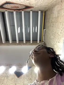 Maxim-Walker online show from 09/11/25, 03:17