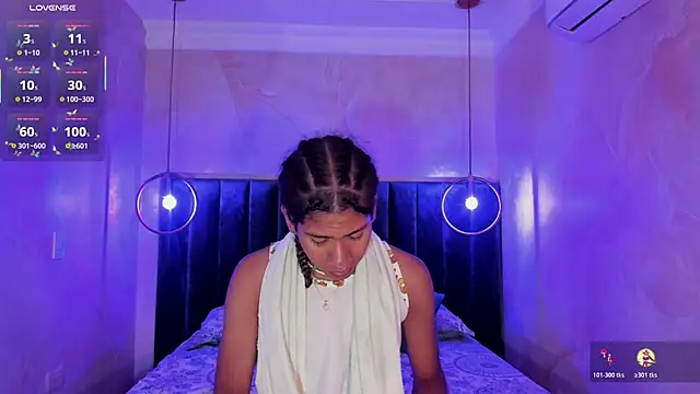 Maxim-Walker online show from 10/29/25, 02:43