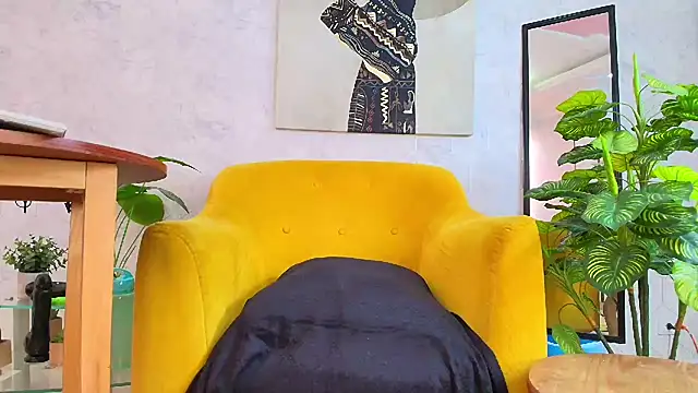 Snapshot of GianellaCox_ chatting on 02/27/25, 02:32 GianellaCox online show from 02/27/25, 02:32