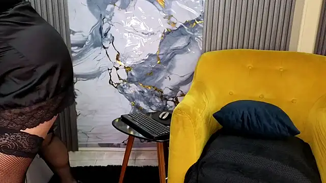 GianellaCox  online show from 02/16/26, 03:10