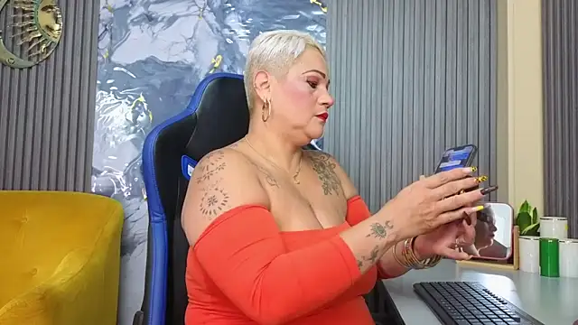 GianellaCox  online show from 02/12/26, 12:38