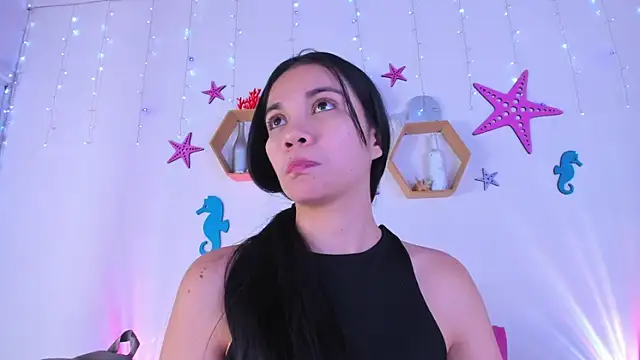 Emiily Parkerr online show from 12/04/25, 03:05